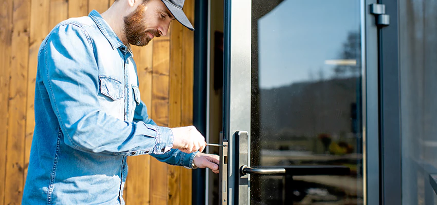 Frameless Glass Storefront Door Locks Replacement in Richmond, CA